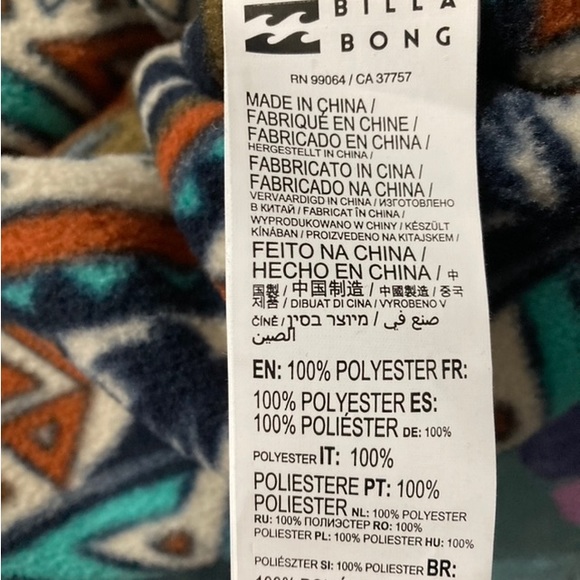 NWOT Large Aztec pullover - Picture 4 of 4